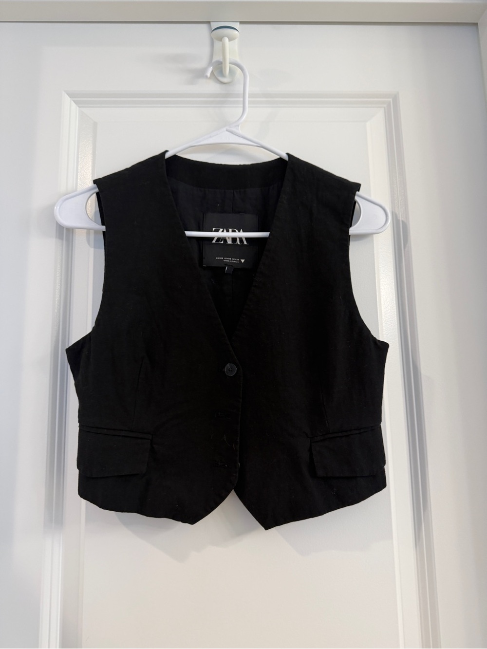 Zara Black Sleeveless Tailored Waistcoat